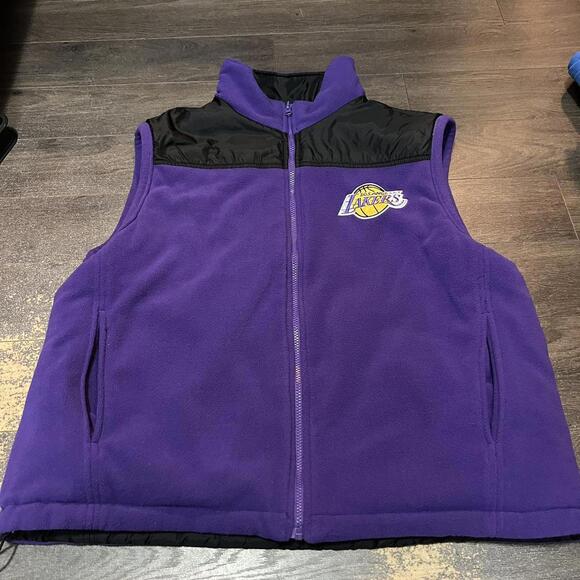 Vintage Los Angeles Lakers Reversible Winter Vest - Picture 7 of 8